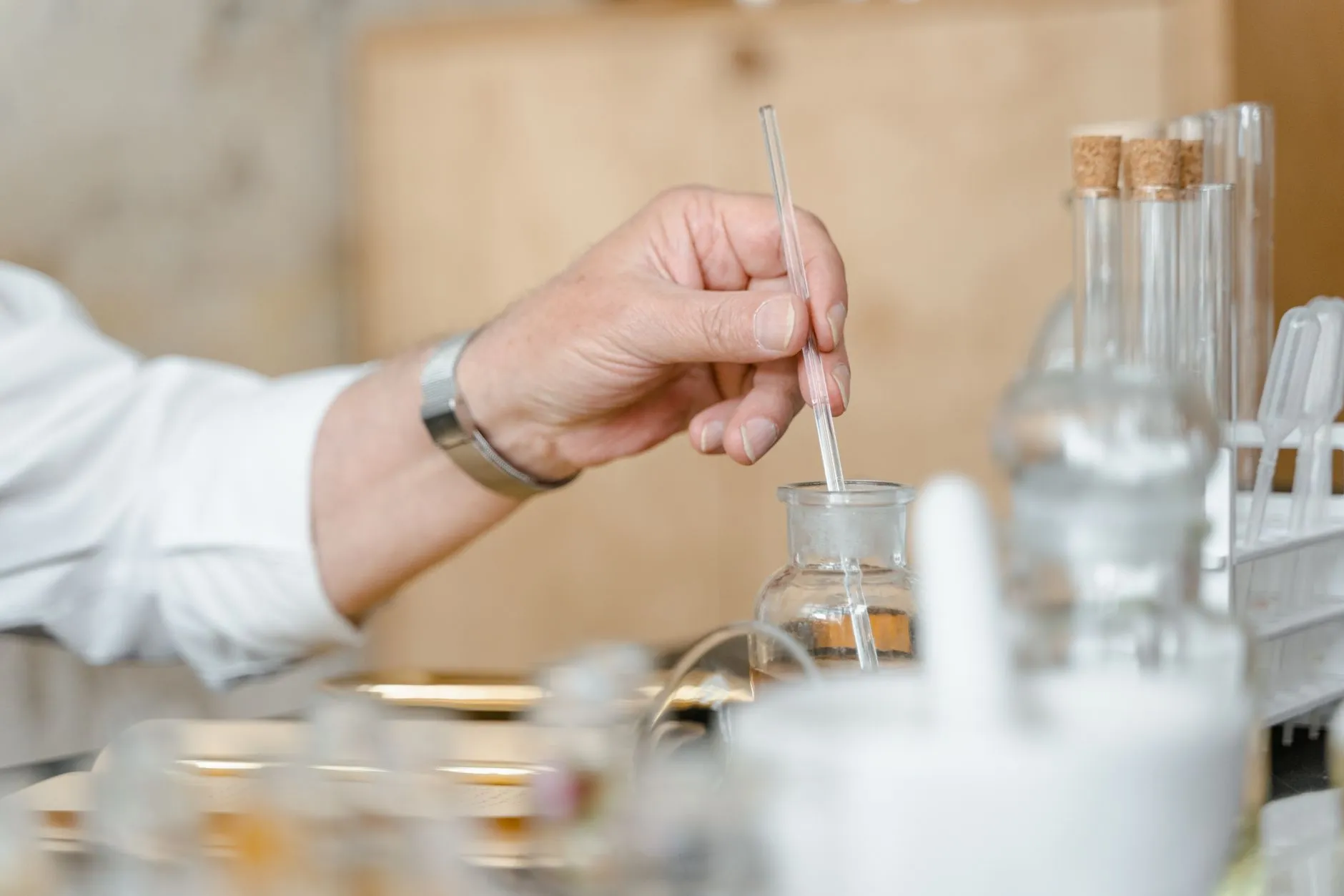 工业托盘与周转筐在产线物料周转中的协同应用解析