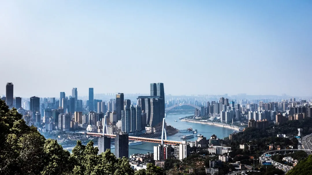 重庆安云途工业托盘与周转筐选型对比分析